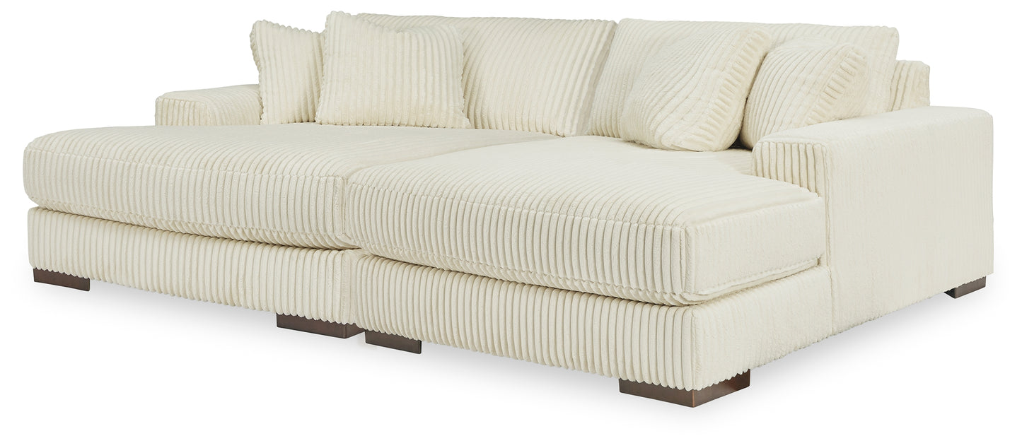 The Furniture Outlets - Ashley Furniture - Lindyn Sectional - RAF Super Chaise / Ivory - 21104S16