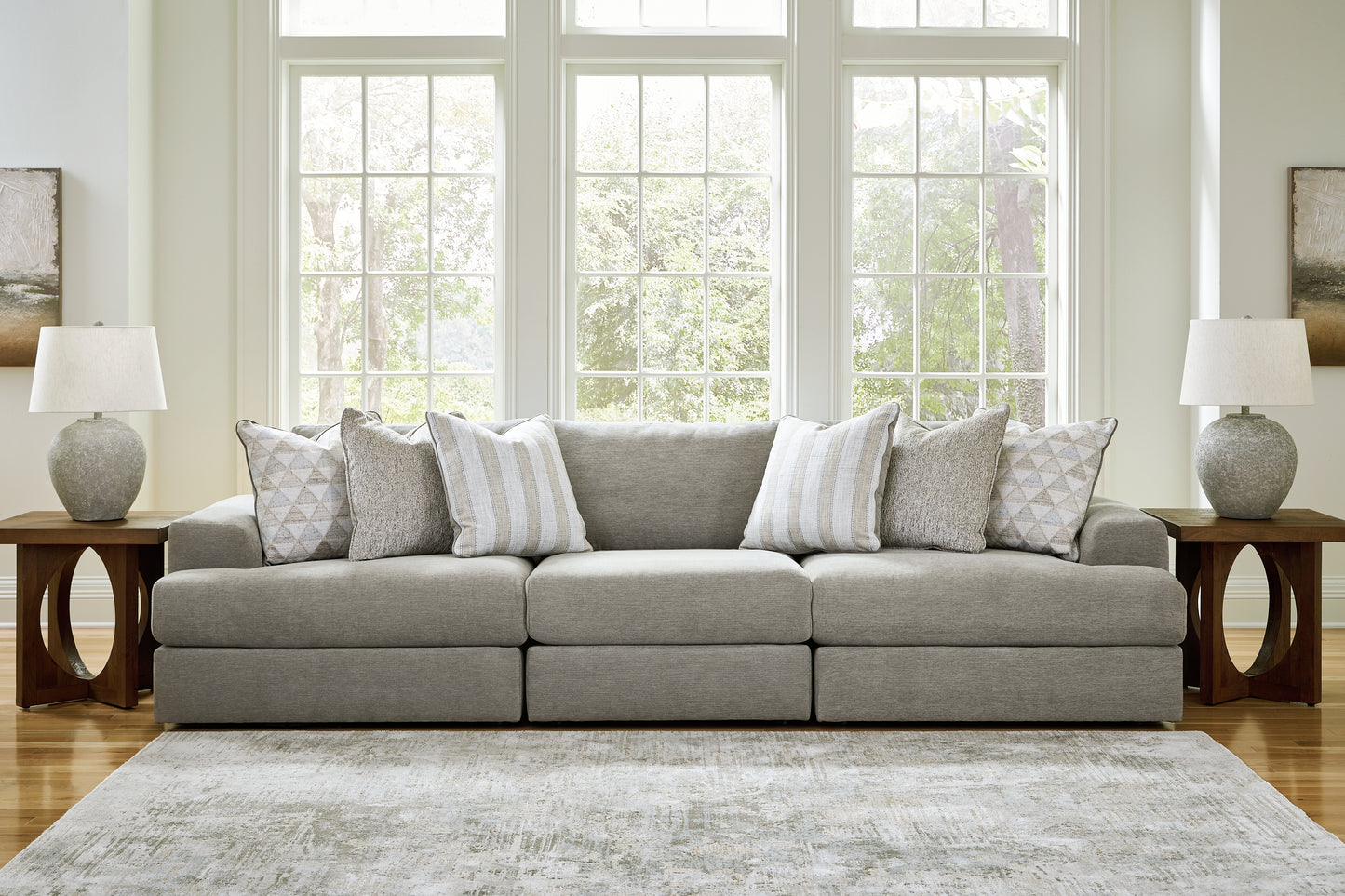 The Furniture Outlets - Ashley Furniture - Avaliyah Sectional - RAF 3-Piece Sectional Sofa / Ash - 58103S2