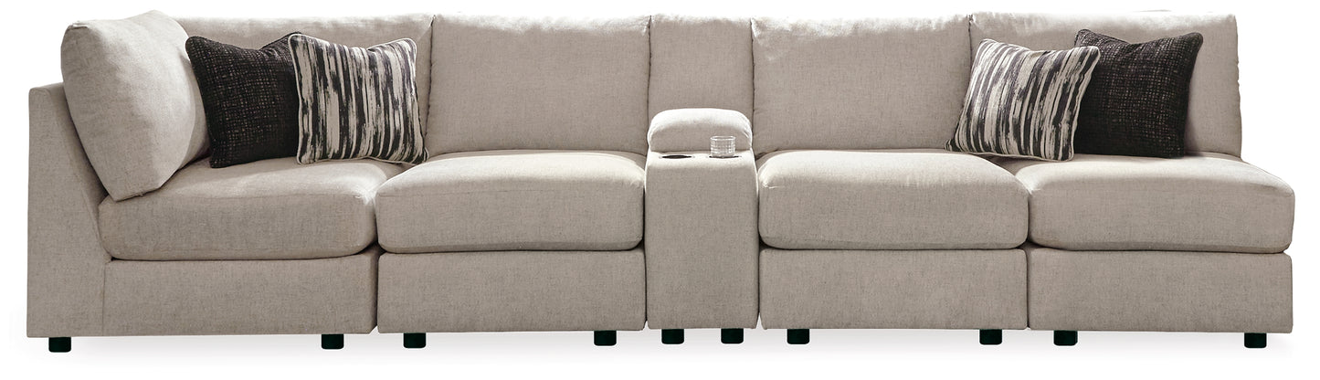 The Furniture Outlets - Ashley Furniture - Kellway Sectional - 3-Piece Sectional Sofa / Bisque - 98707S6