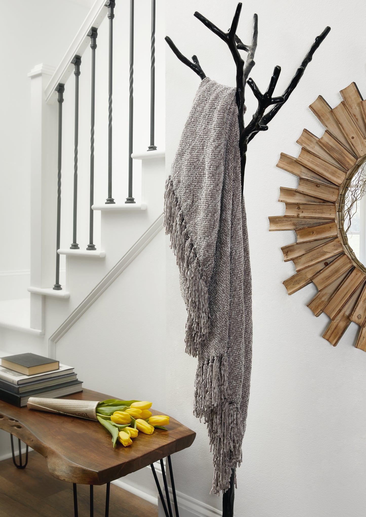 The Furniture Outlets - Ashley Furniture - Tamish Throw (Set of 3) - Throw (3/CS) / Gray - A1001026