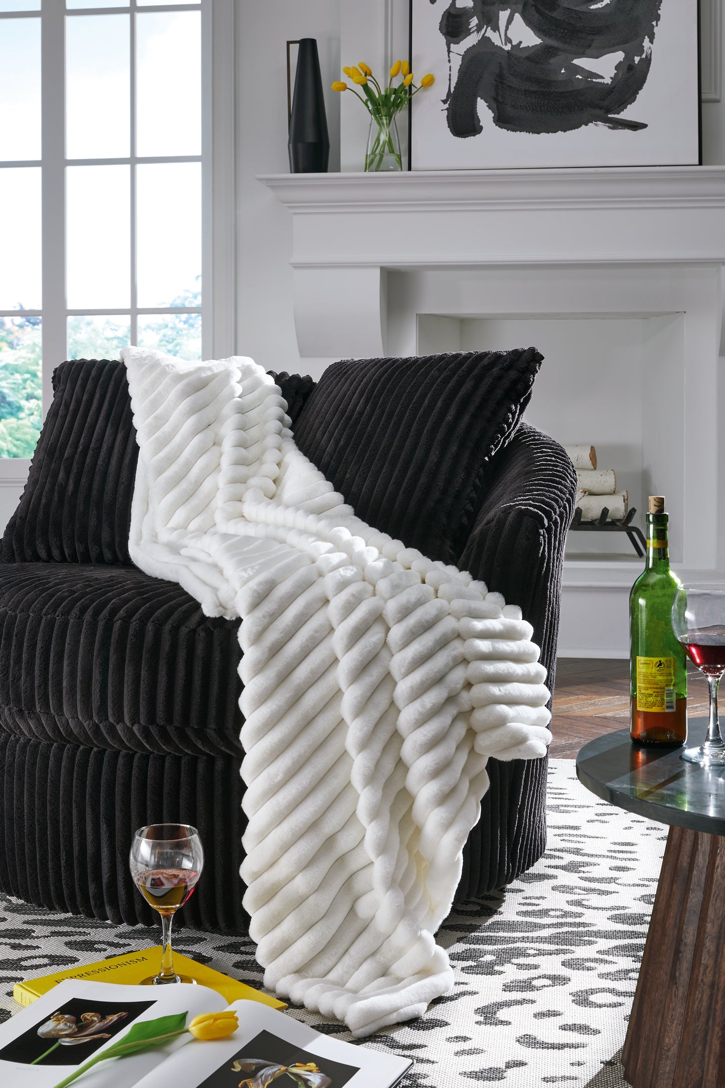 The Furniture Outlets - Ashley Furniture - Alsonwell Throw (Set of 3) - Throw (3/CS) / White - A1001080