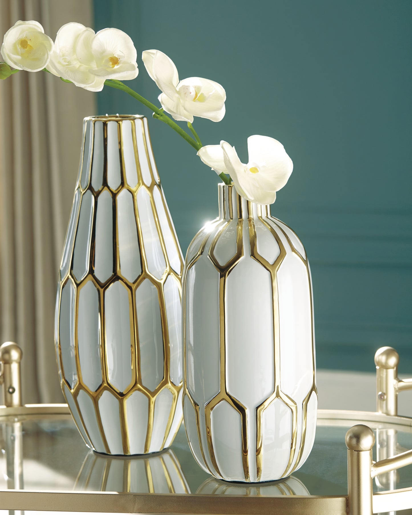 The Furniture Outlets - Ashley Furniture - Mohsen Vase - Vase Set (Set of 2) / Gold Finish/White - A2000135