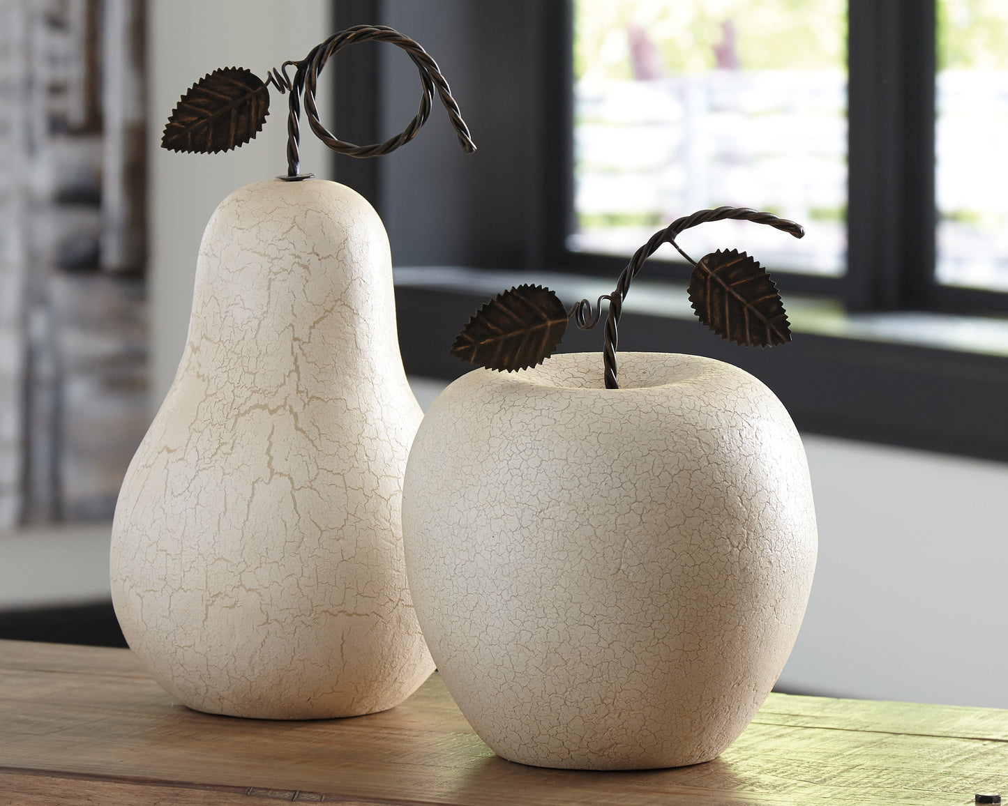 The Furniture Outlets - Ashley Furniture - Bidelia Sculpture - Sculpture Set (Set of 2) / Antique White - A2000381