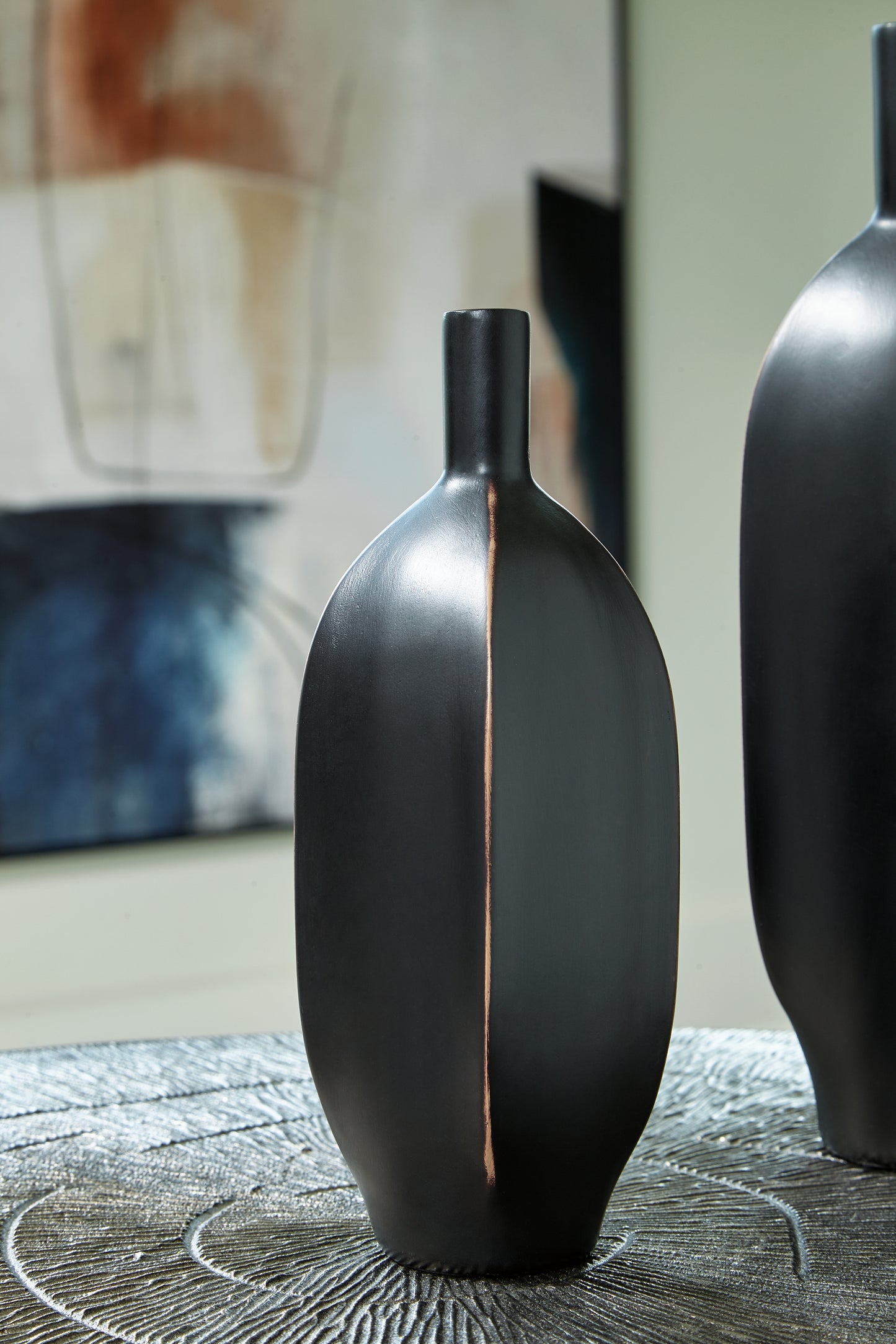 The Furniture Outlets - Ashley Furniture - Rhaveney Vase - Vase (3/CS) / Black - A2000550