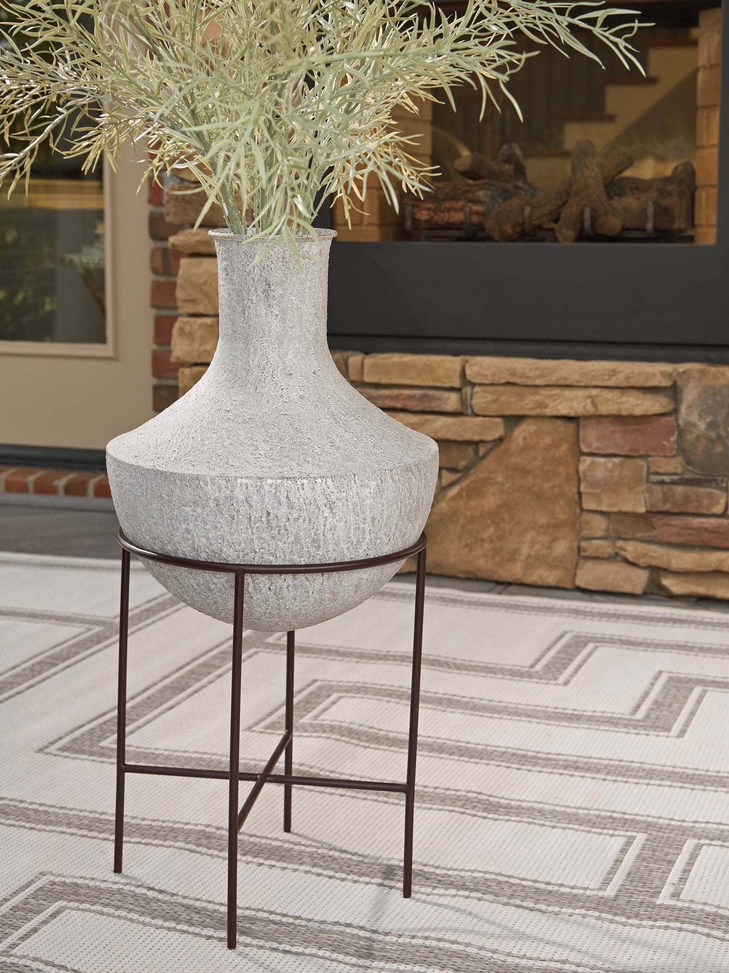 The Furniture Outlets - Ashley Furniture - Estonbank Vase - Vase Set / Distressed Cream - A2000747A1