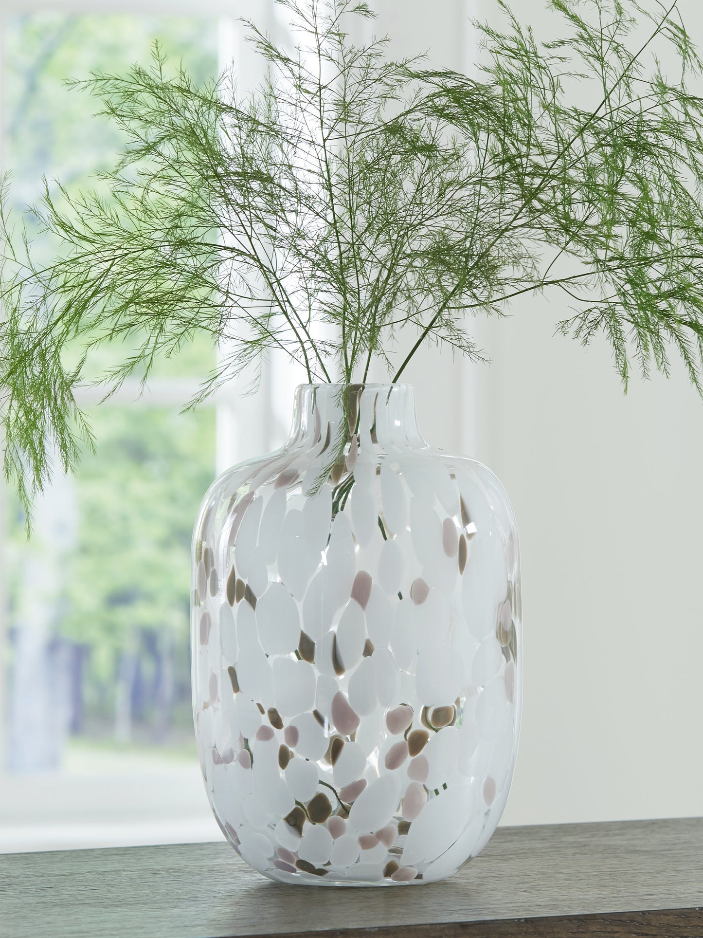 The Furniture Outlets - Ashley Furniture - Keelton Vase - Vase / White/Taupe/Pink - A2000759