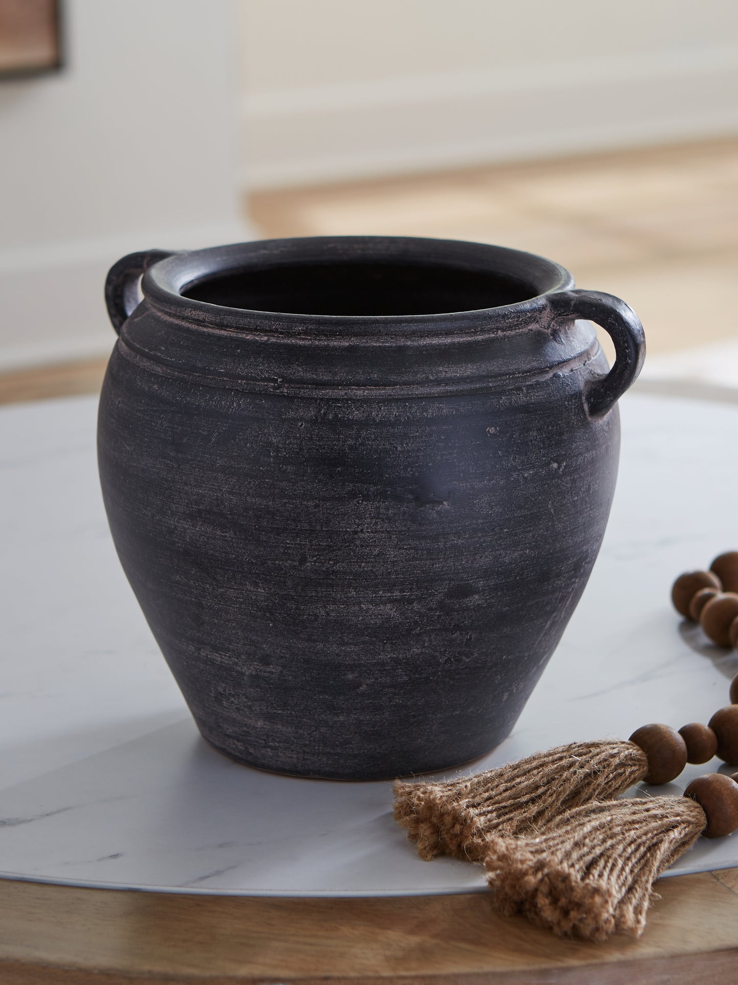 The Furniture Outlets - Ashley Furniture - Meadie Vase - Vase / Distressed Black - A2000790