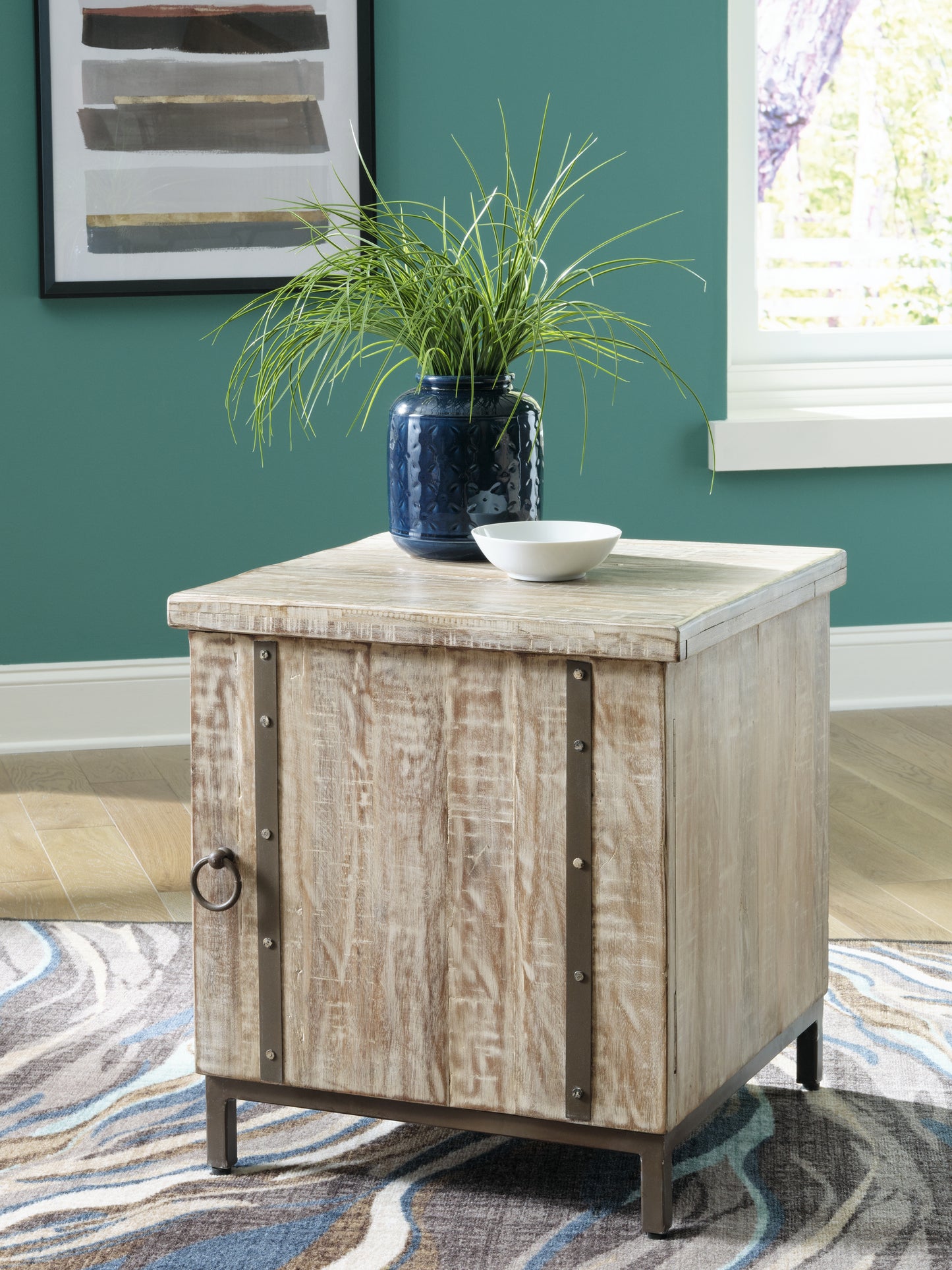 The Furniture Outlets - Ashley Furniture - Laddford Accent Cabinet - Accent Cabinet / Whitewash - A4000506