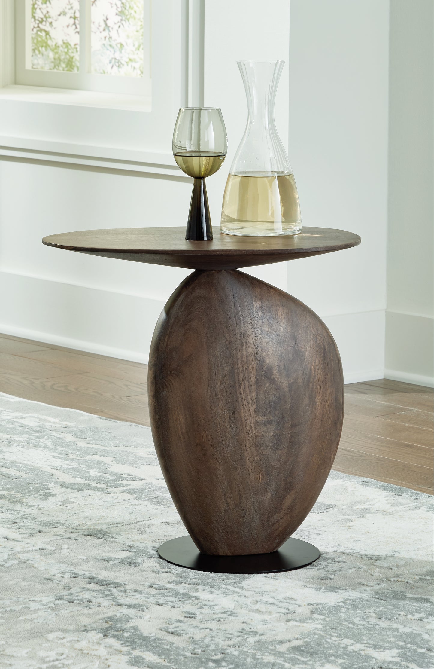 The Furniture Outlets - Ashley Furniture - Cormmet Accent Table - Accent Table / Brown/Black - A4000612
