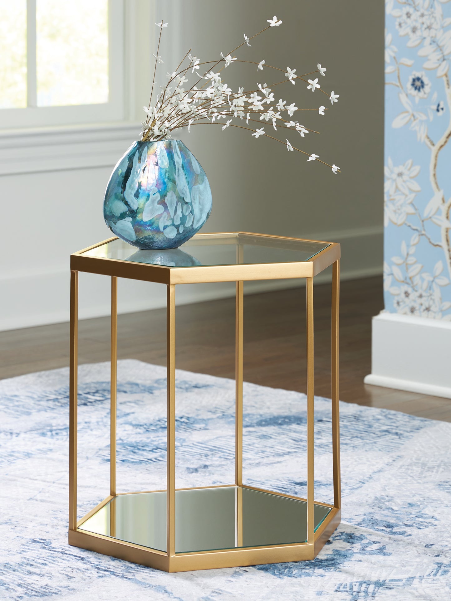 The Furniture Outlets - Ashley Furniture - Veerwick Accent Coffee Table - Accent Cocktail Table / Gold Finish - A4000661