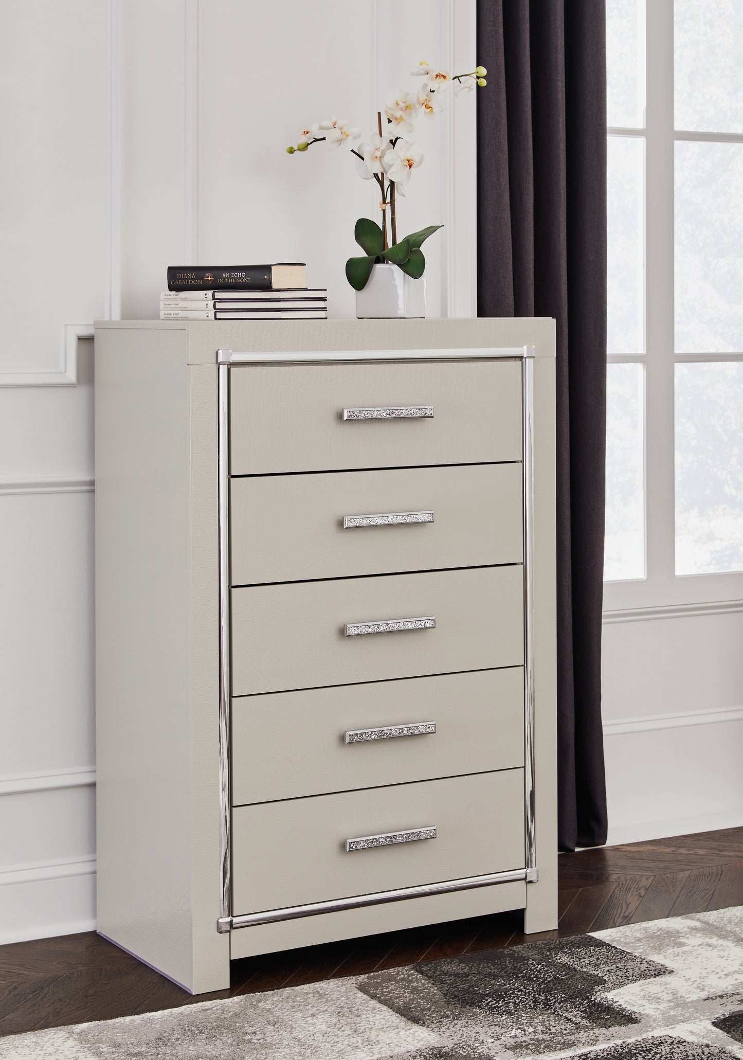 The Furniture Outlets - Ashley Furniture - Zyniden Bedroom - Five Drawer Chest / Silver - B2114-46
