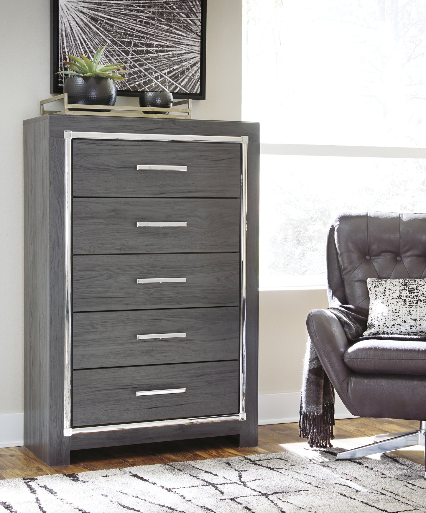 The Furniture Outlets - Ashley Furniture - Lodanna Bedroom - Five Drawer Chest / Gray - B214-46