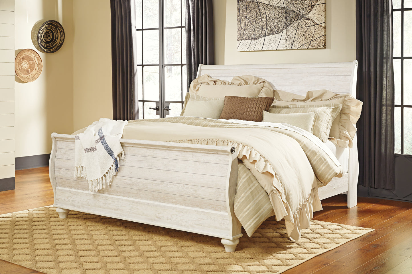 The Furniture Outlets - Ashley Furniture - Willowton Bedroom - Queen Sleigh Bed / Whitewash - B267B4