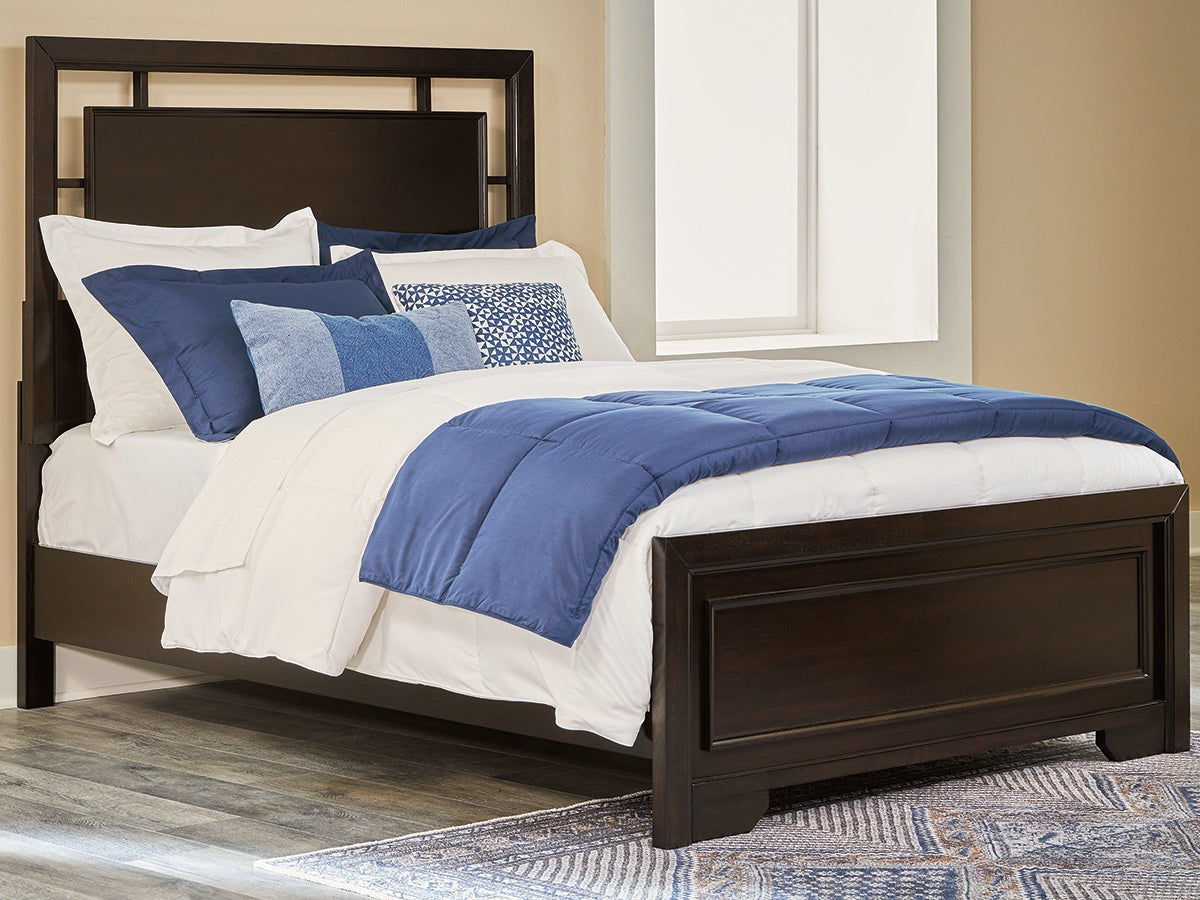 The Furniture Outlets - Ashley Furniture - Covetown Bedroom - Full Panel Bed / Dark Brown - B441B4