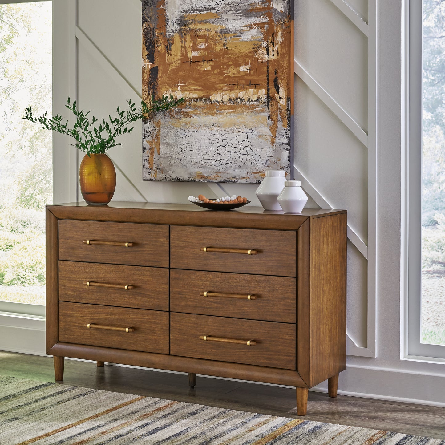 The Furniture Outlets - Ashley Furniture - Lyncott Bedroom - Dresser / Brown - B615-31