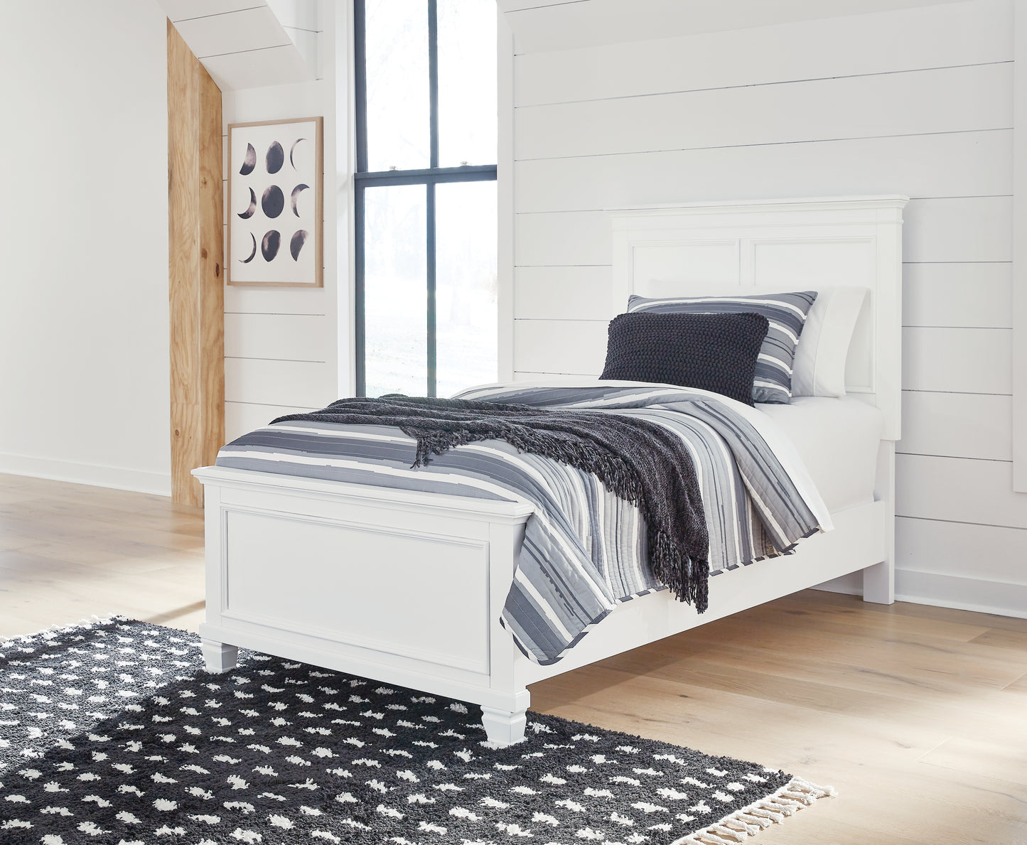 The Furniture Outlets - Ashley Furniture - Fortman Bedroom - Twin Panel Bed / White - B680B6