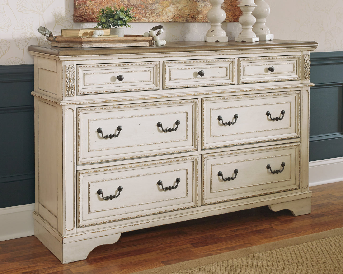 The Furniture Outlets - Ashley Furniture - Realyn Bedroom - Dresser / Two-tone - B743-31