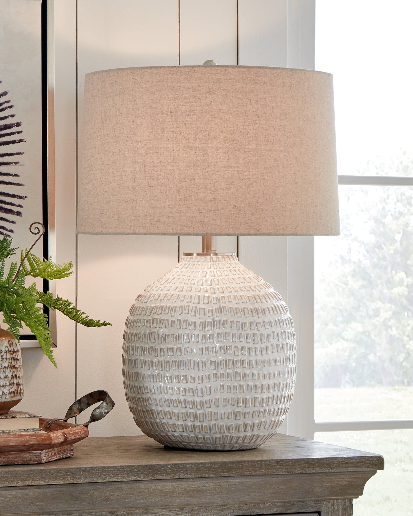 The Furniture Outlets - Ashley Furniture - Jamon Lighting - Table Lamp (Set of 2) / Beige - L100764X2
