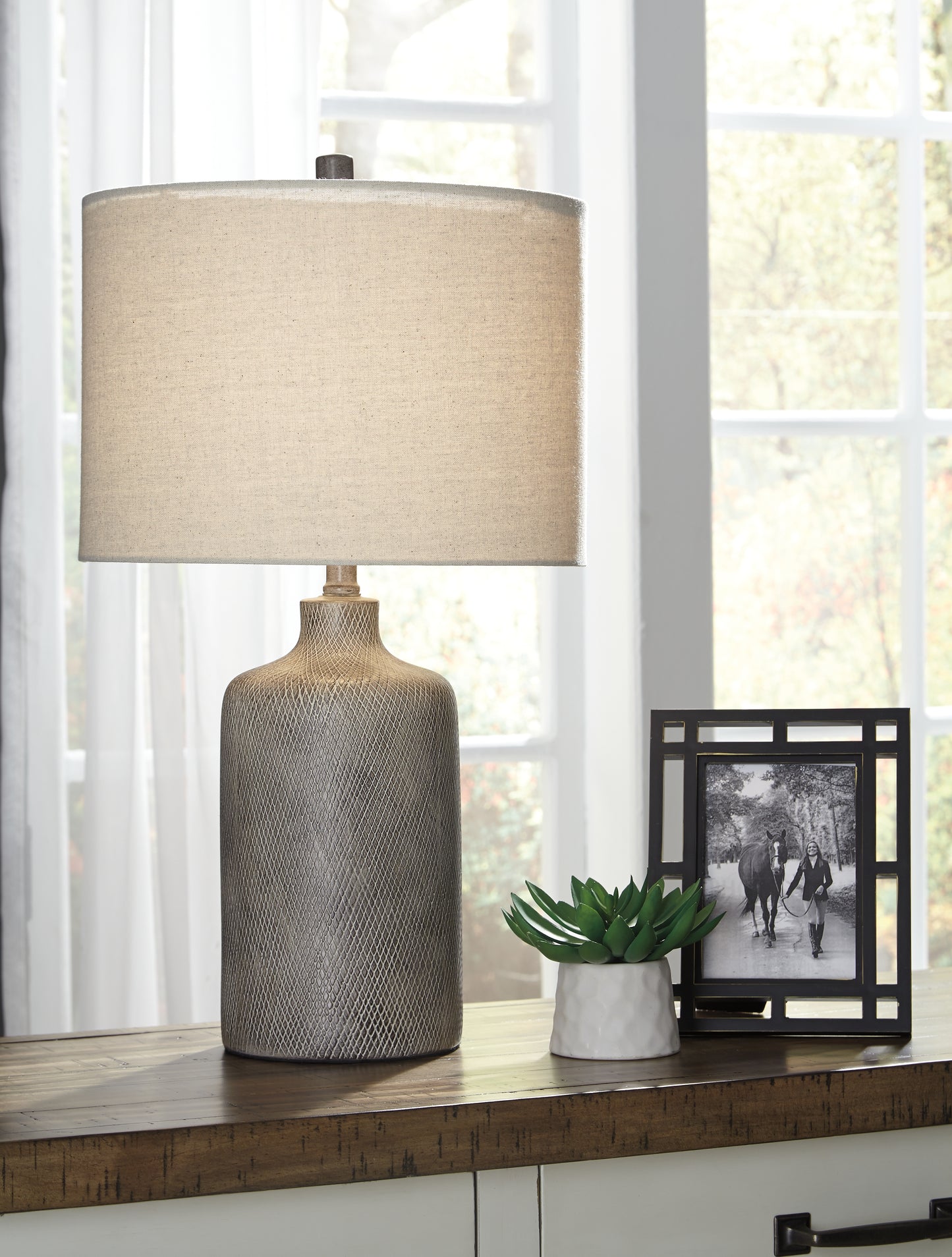 The Furniture Outlets - Ashley Furniture - Linus Lighting - Table Lamp (Set of 2) / Antique Black - L117964X2