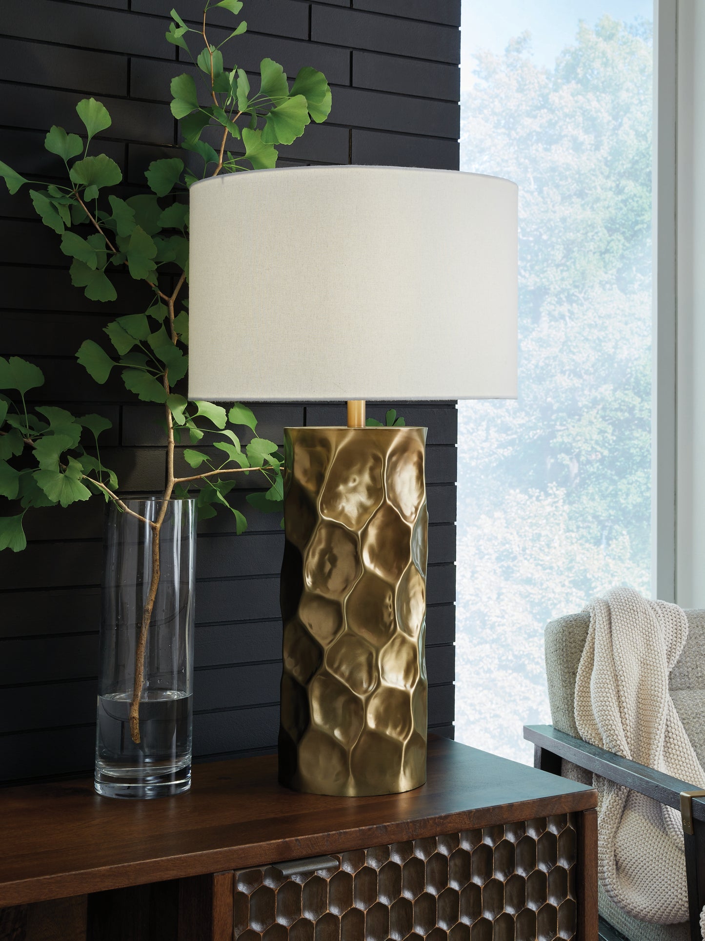 The Furniture Outlets - Ashley Furniture - Marshawn Lighting - Metal Table Lamp (1/CN) / Gold Finish - L207524