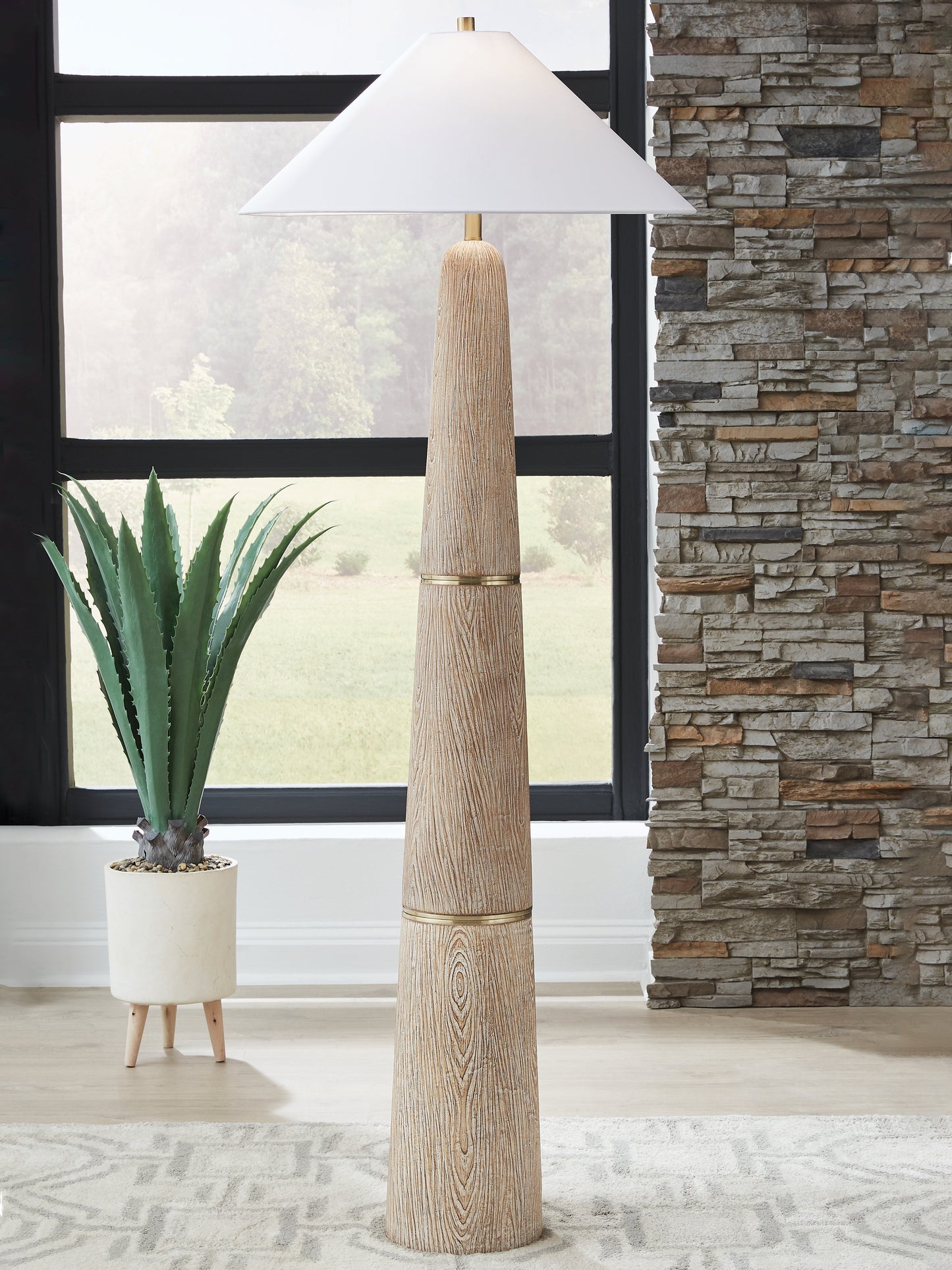 The Furniture Outlets - Ashley Furniture - Gasparleigh Lighting - Poly Floor Lamp (1/CN) / Brown/Gold Finish - L235811