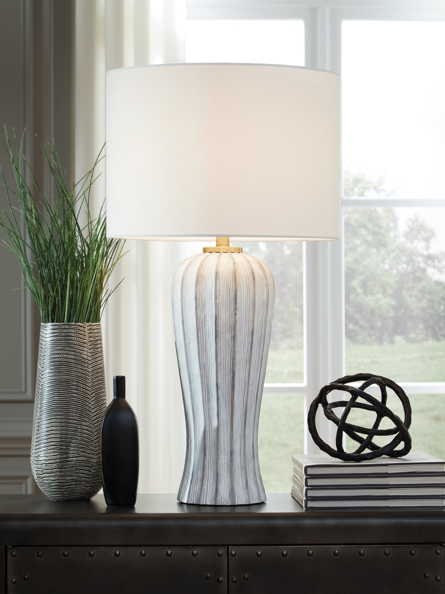 The Furniture Outlets - Ashley Furniture - Lanwell Lighting - Poly Table Lamp (1/CN) / Antique Gray - L235894