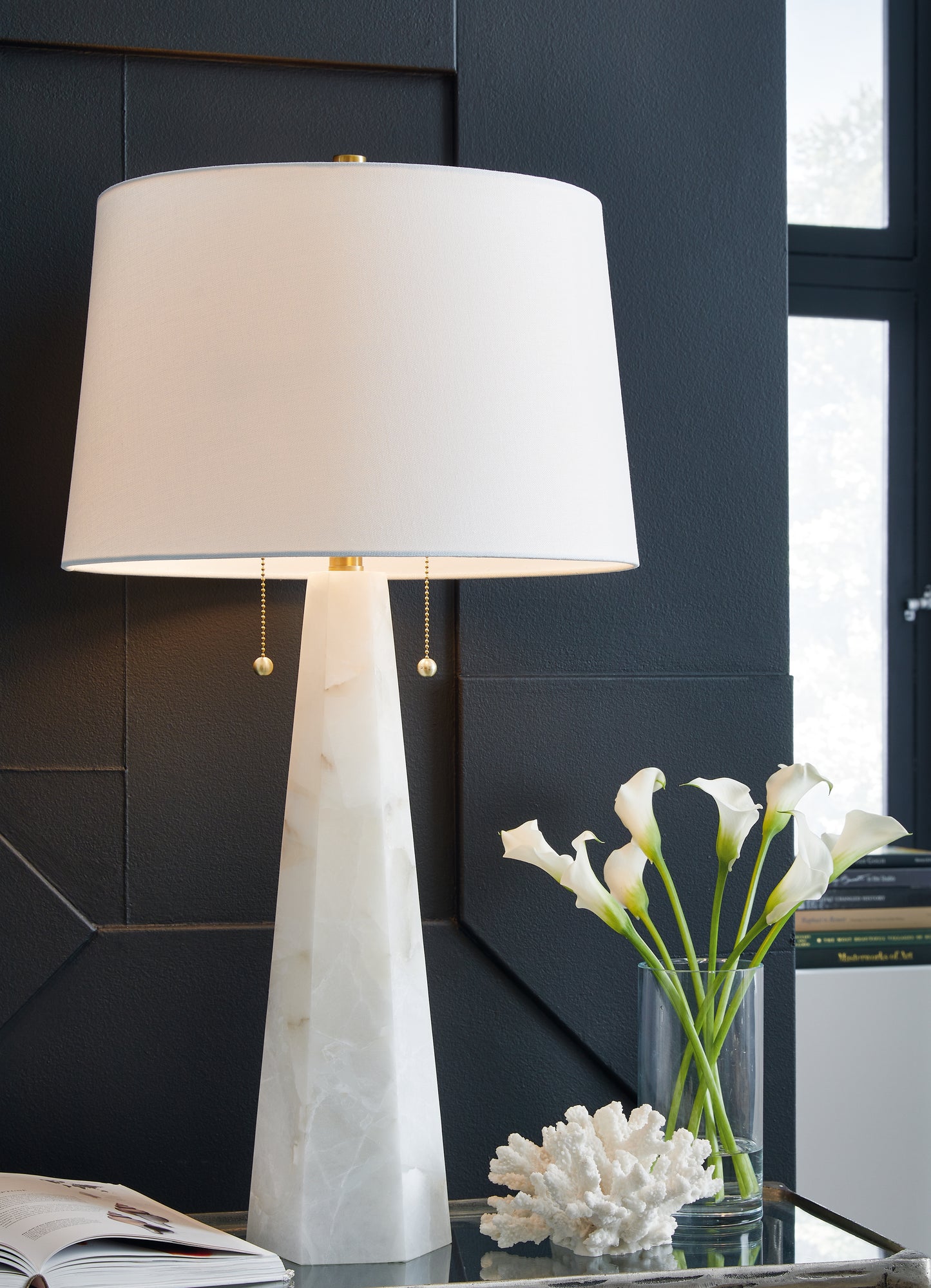 The Furniture Outlets - Ashley Furniture - Laurellen Lighting - 2-Piece Lamp Set / White - L429064X2