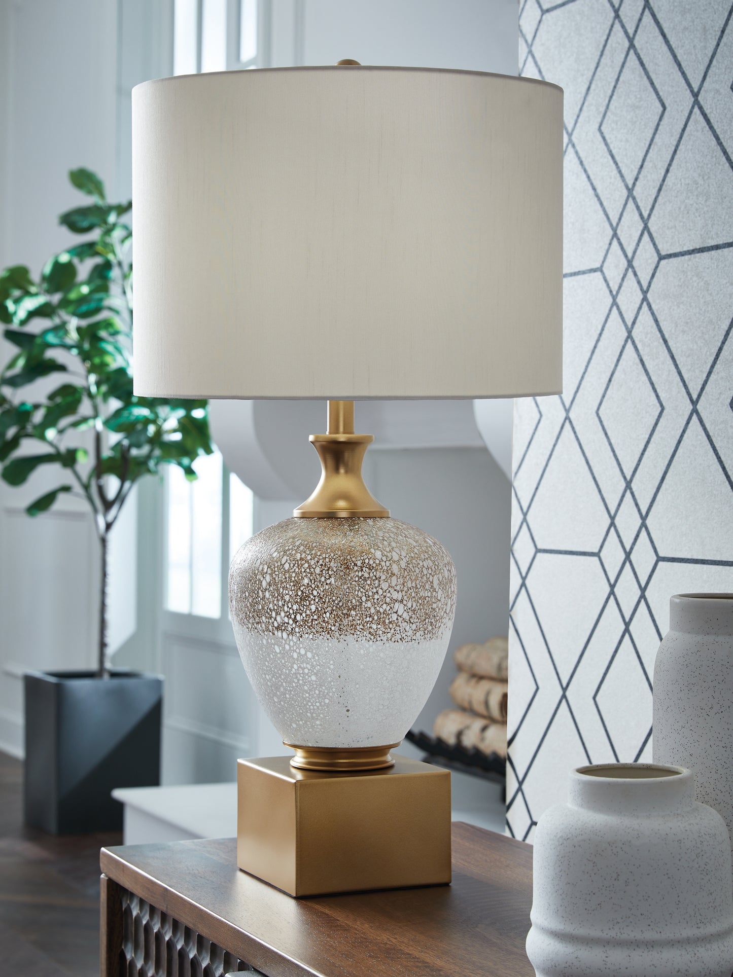 The Furniture Outlets - Ashley Furniture - Tavisburg Lighting - Glass Table Lamp (1/CN) / Brown/White/Gold - L430894