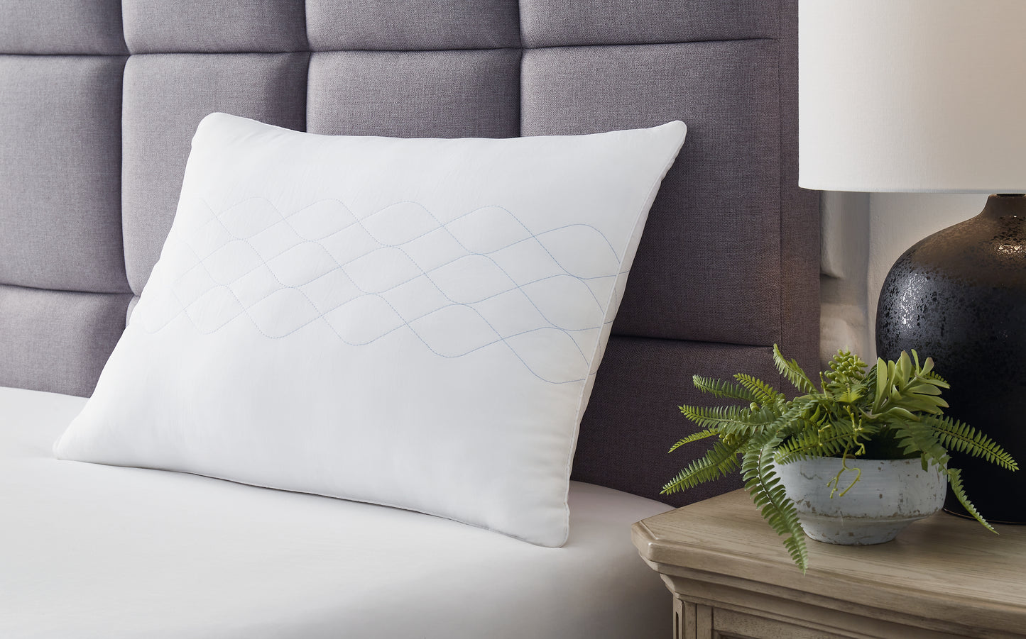 The Furniture Outlets - Ashley Furniture - Zephyr 2.0 Pillows - Huggable Comfort Pillow (4/CS) / White - M52111