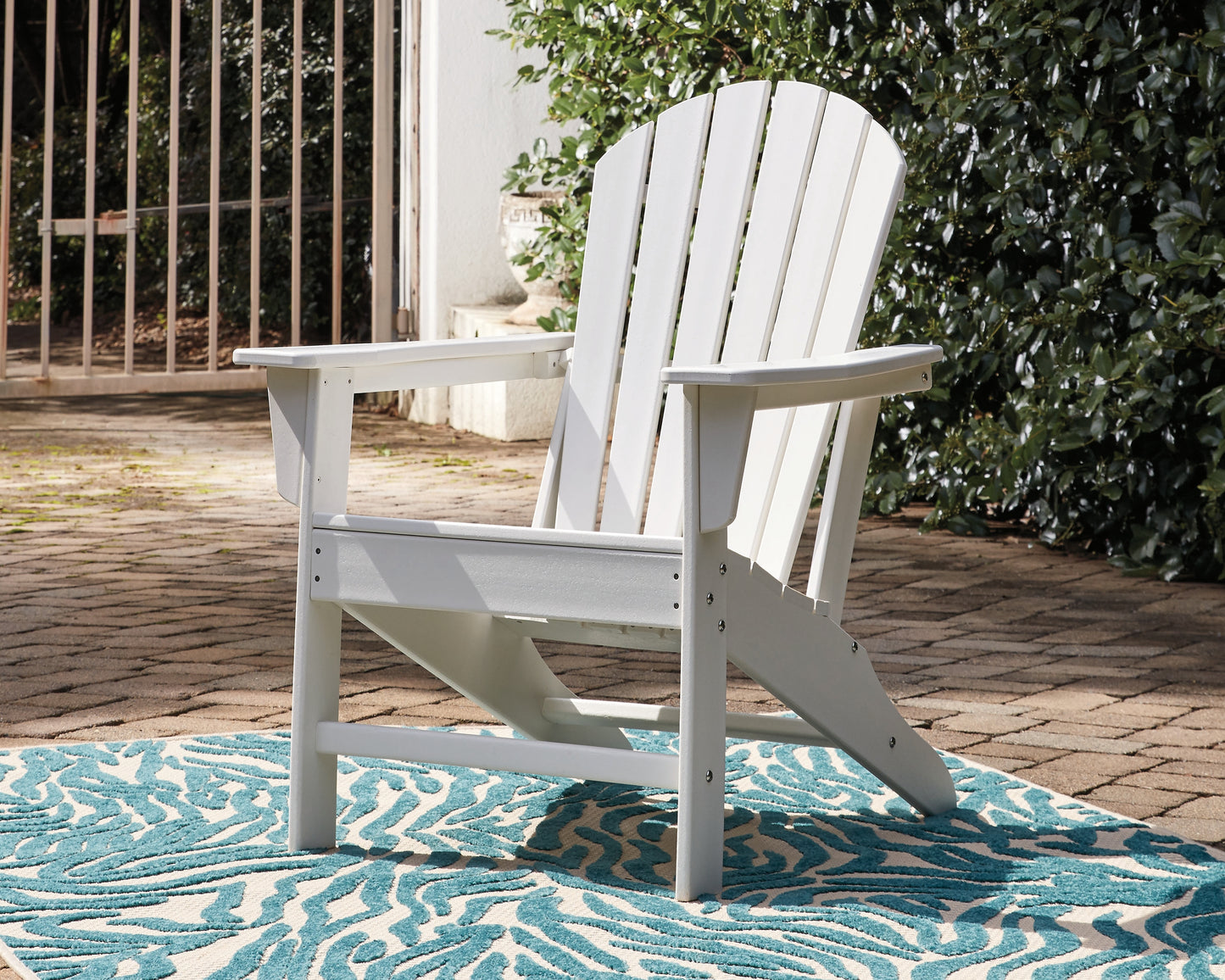 The Furniture Outlets - Ashley Furniture - Sundown Treasure Outdoor - Adirondack Chair / White - P011-898