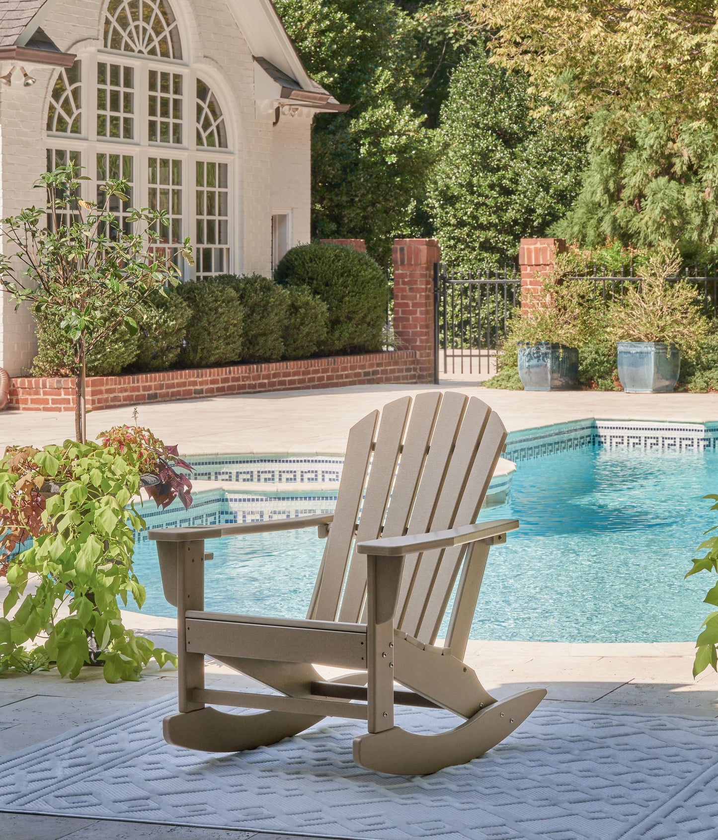 The Furniture Outlets - Ashley Furniture - Sundown Treasure Outdoor - Rocking Chair / Driftwood - P014-827