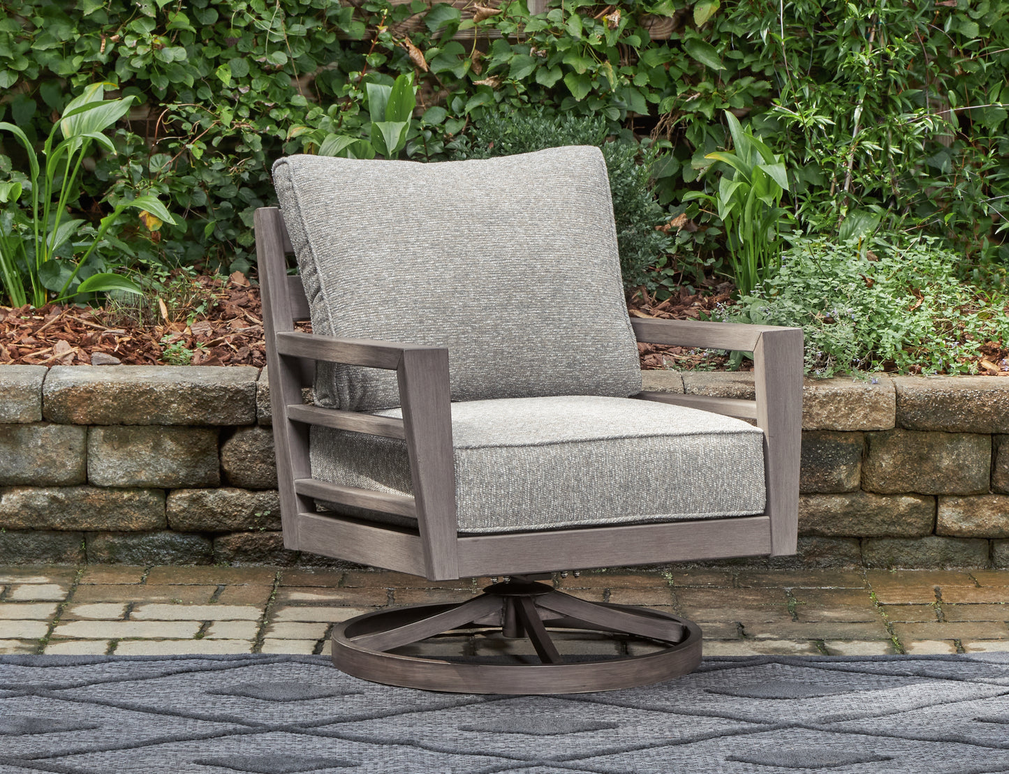 The Furniture Outlets - Ashley Furniture - Hillside Barn Outdoor - Swivel Lounge w/ Cushion / Gray/Brown - P564-821