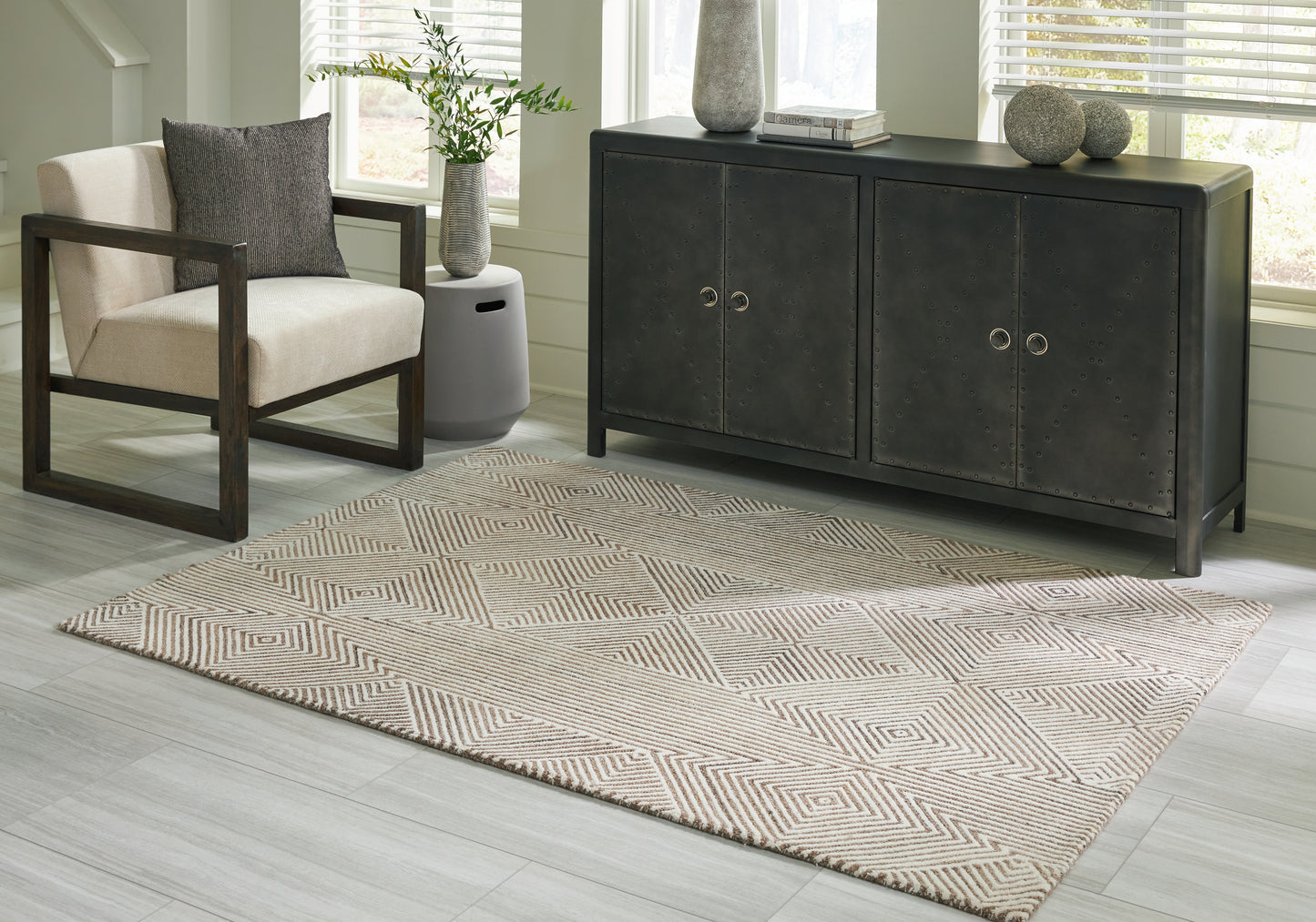 The Furniture Outlets - Ashley Furniture - Jadott Rug - 5' x 7' Rug / Beige/Brown - R406802