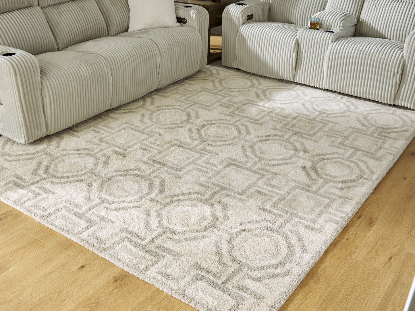 The Furniture Outlets - Ashley Furniture - Maconville Rug - Large Rug / Ivory/Gray - R407321