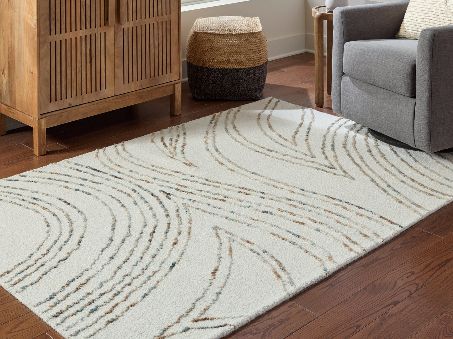The Furniture Outlets - Ashley Furniture - Deenbury Rug - 5' x 7' Area Rug / Ivory/Green/Brown - R407862