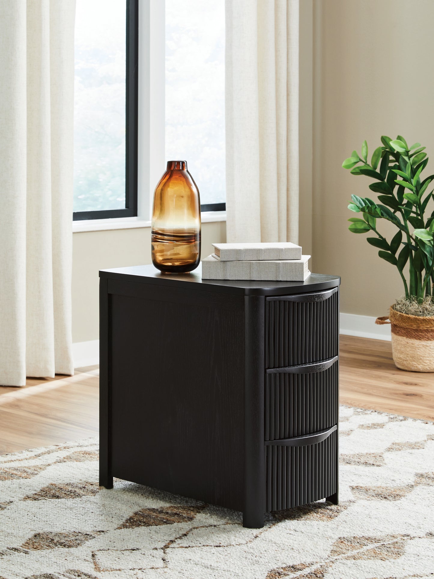 The Furniture Outlets - Ashley Furniture - Camdill Chairside End Table - Chair Side End Table / Black - T208-117