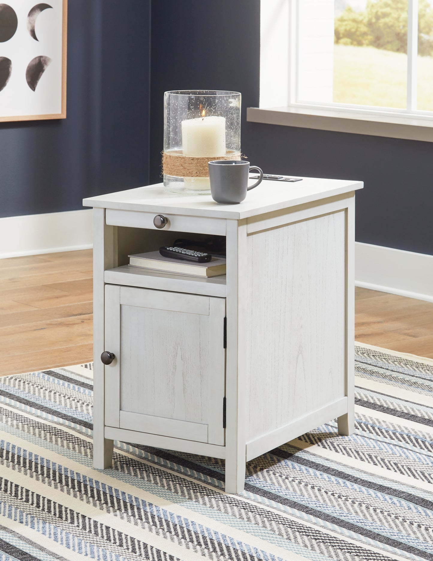 The Furniture Outlets - Ashley Furniture - Treytown Chairside End Table - Chair Side End Table / Antique White - T300-517