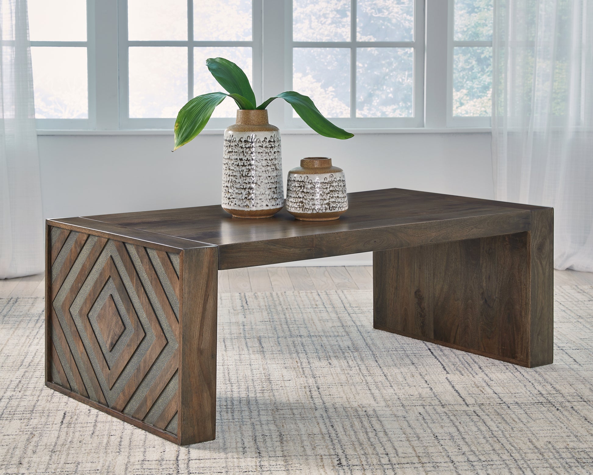 The Furniture Outlets - Ashley Furniture - Dreggan Coffee Table - Rectangular Cocktail Table / Brown - T567-1