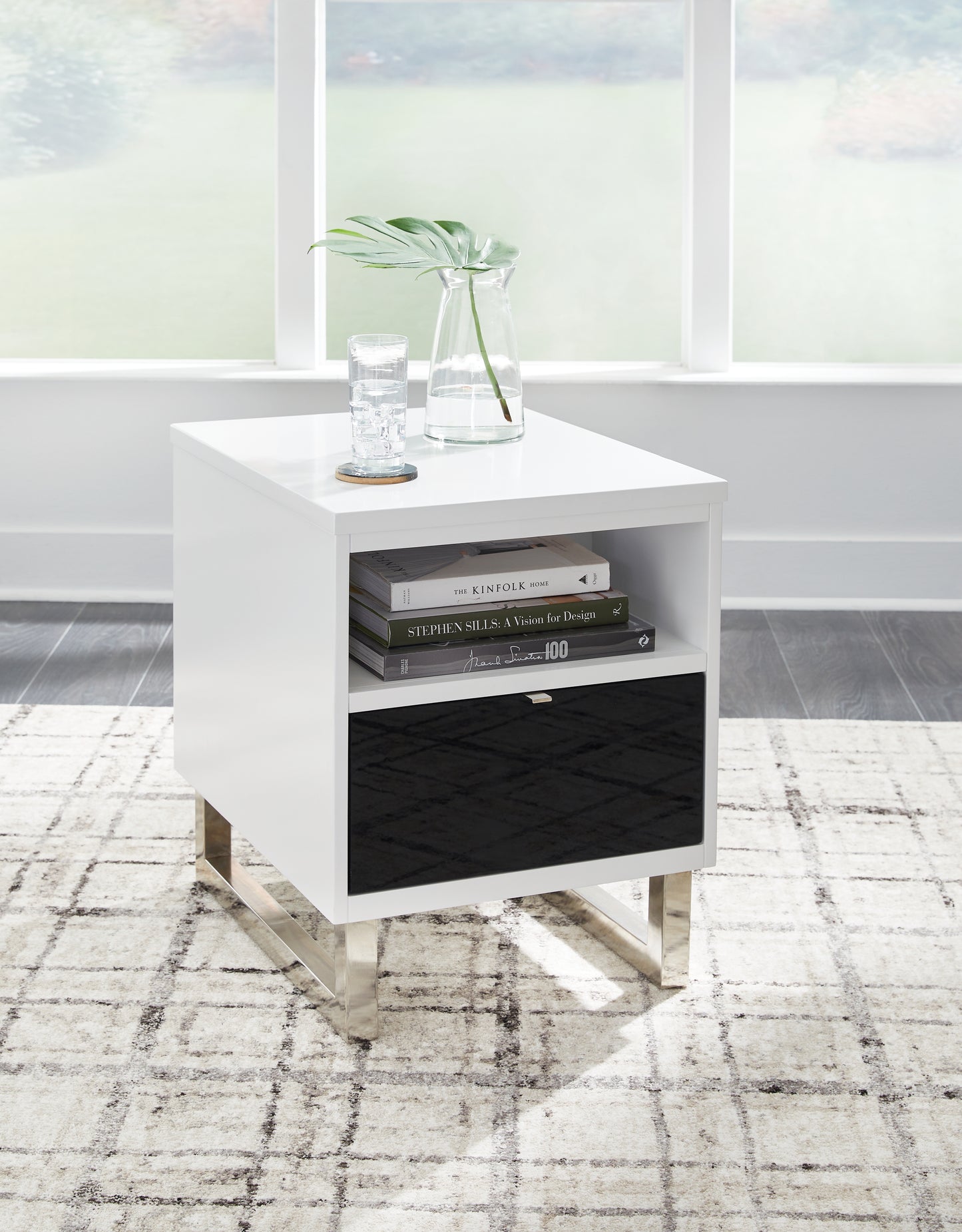 The Furniture Outlets - Ashley Furniture - Gardoni Chairside End Table - Chair Side End Table / White/Black - T756-7