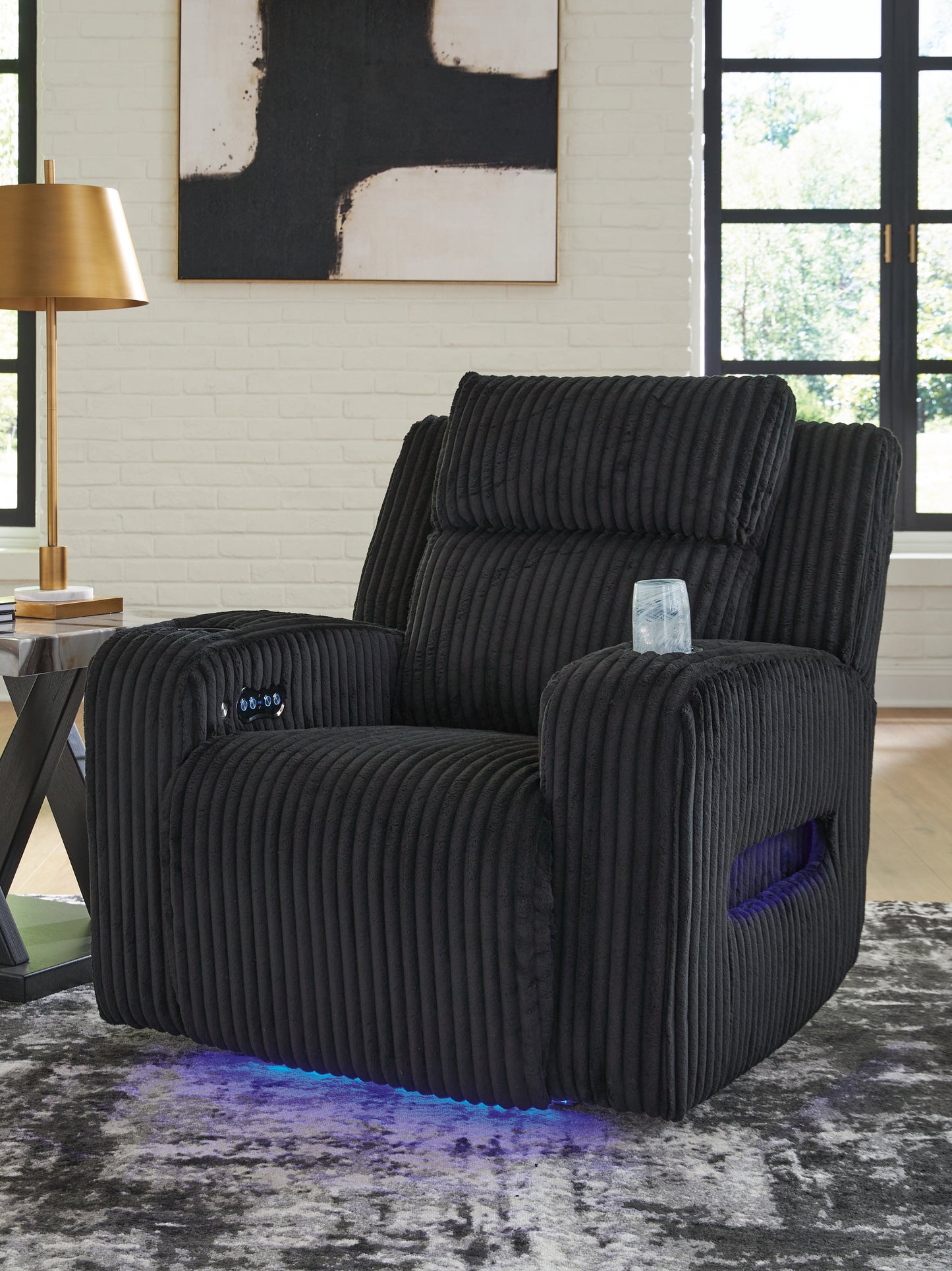 The Furniture Outlets - Ashley Furniture - Forest Lake Living Room - PWR Recliner/ADJ Headrest / Black - PC6420213
