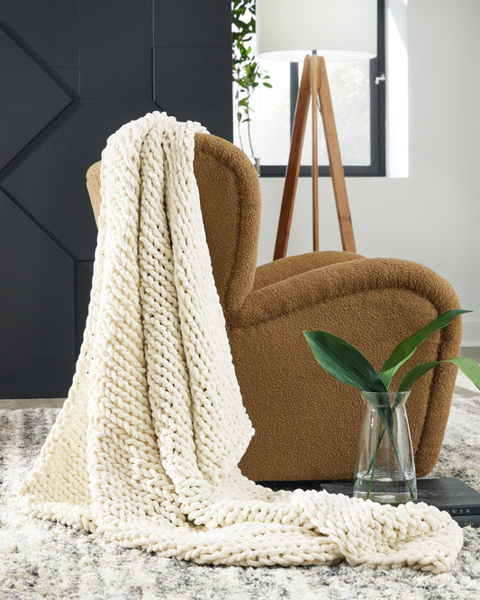 The Furniture Outlets - Ashley Furniture - Chaddon Throw (Set of 3) - Throw (3/CS) / Ivory - A1001060