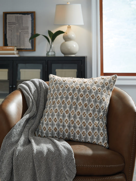 The Furniture Outlets - Ashley Furniture - Dainwick Pillows - Pillow (4/CS) / White/Gray/Brown - A1001102