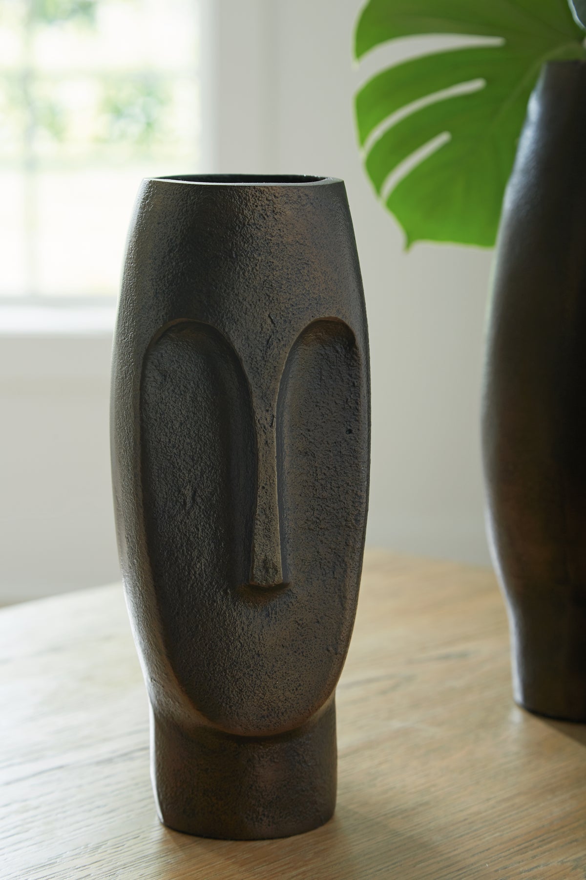 The Furniture Outlets - Ashley Furniture - Elanman Vase - Vase / Antique Bronze Finish - A2000692