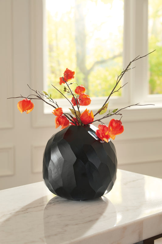 The Furniture Outlets - Ashley Furniture - Ryanford Vase - Vase / Black - A2000717