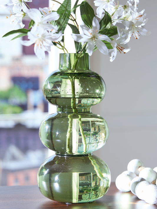 The Furniture Outlets - Ashley Furniture - Renethorne Vase - Vase / Green - A2000802