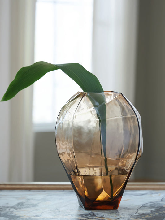 The Furniture Outlets - Ashley Furniture - Ewart Vase - Vase / Light Brown - A2000866