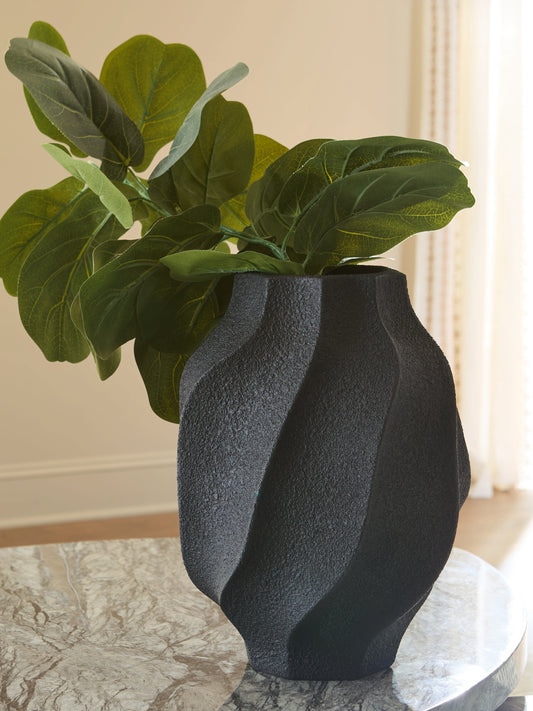 The Furniture Outlets - Ashley Furniture - Judworth Vase - Vase / Black - A2000874