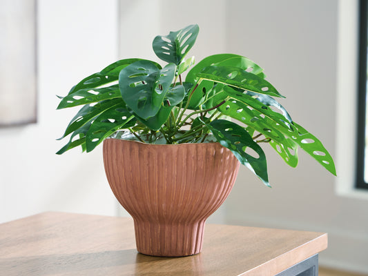 The Furniture Outlets - Ashley Furniture - Orban Vase - Vase - A2000886