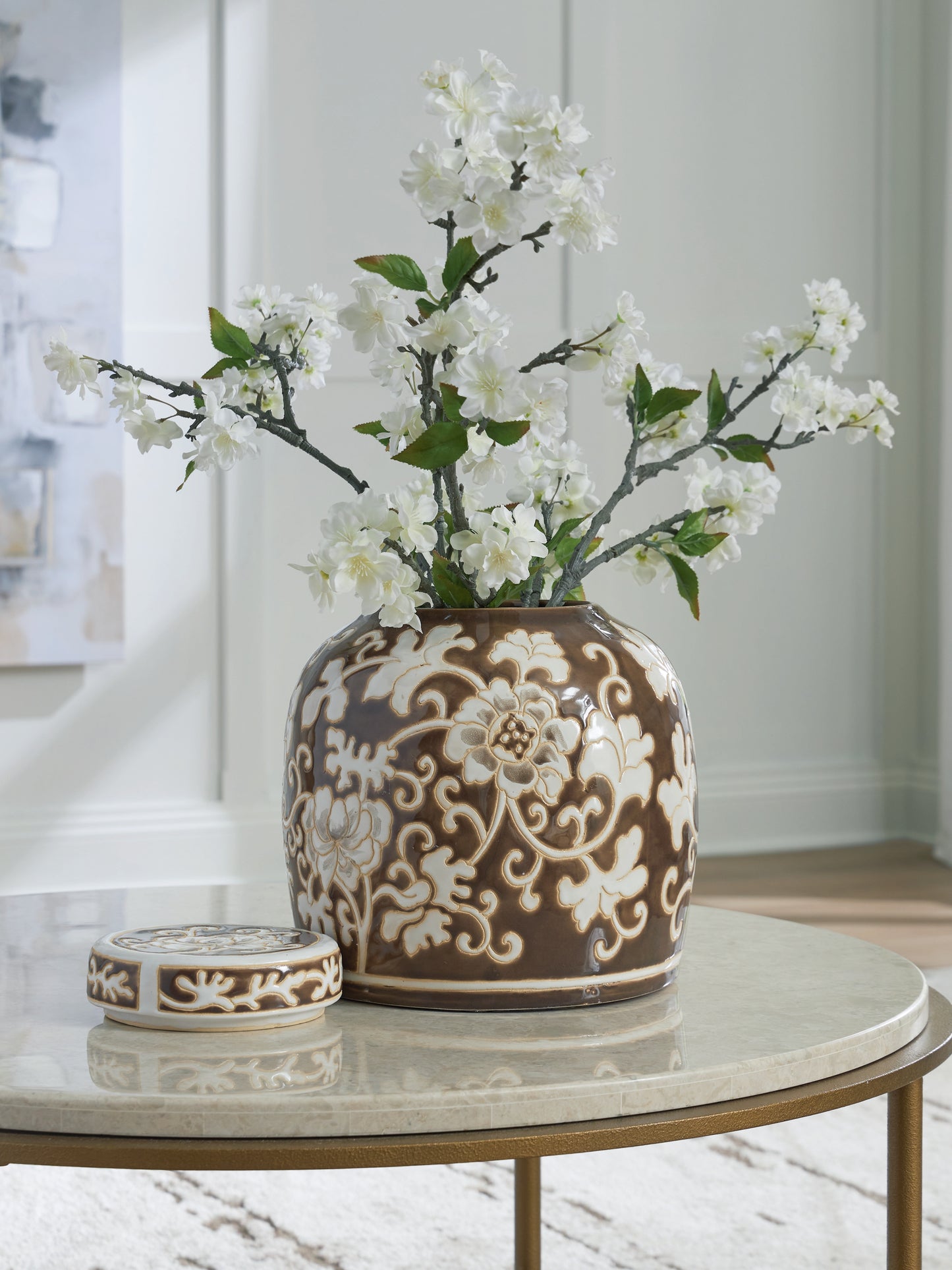 The Furniture Outlets - Ashley Furniture - Adalham Jar - Jar / Brown/Cream - A2000910