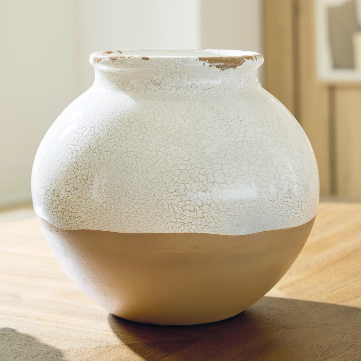 The Furniture Outlets - Ashley Furniture - Vercott Vase - Vase - A2000957